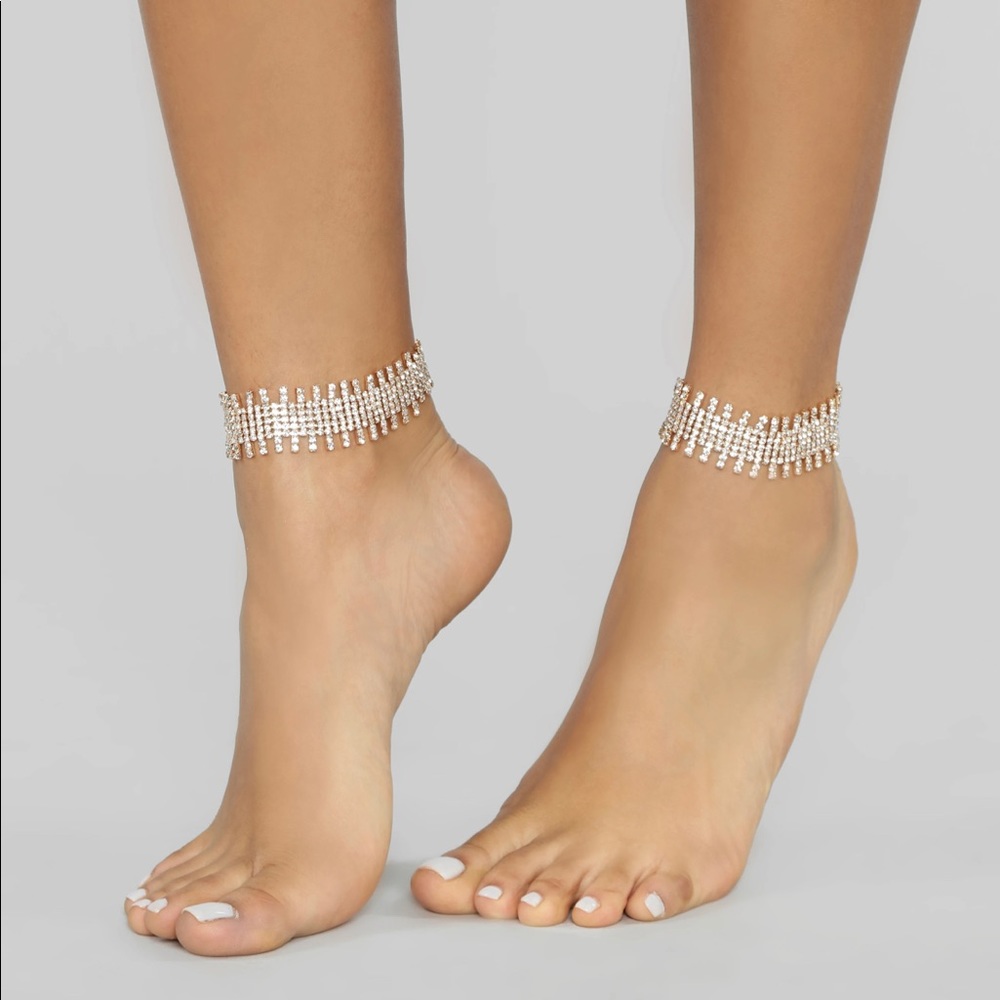 FASHIONNOVA- Anklet Set - Picture 2 of 4